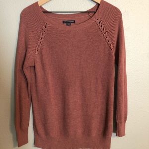 AE mauve sweater with braided details size M